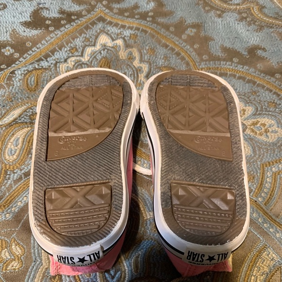 All Star Converse Brand New  Light Pink toddler kids size 6. - Picture 2 of 7